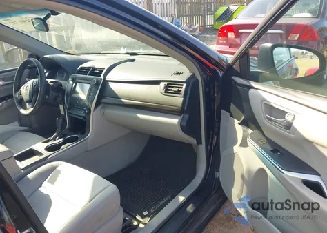 2016 Toyota Camry Le z USA, uszkodzony, nr VIN 4T4BF1FK6GR569204